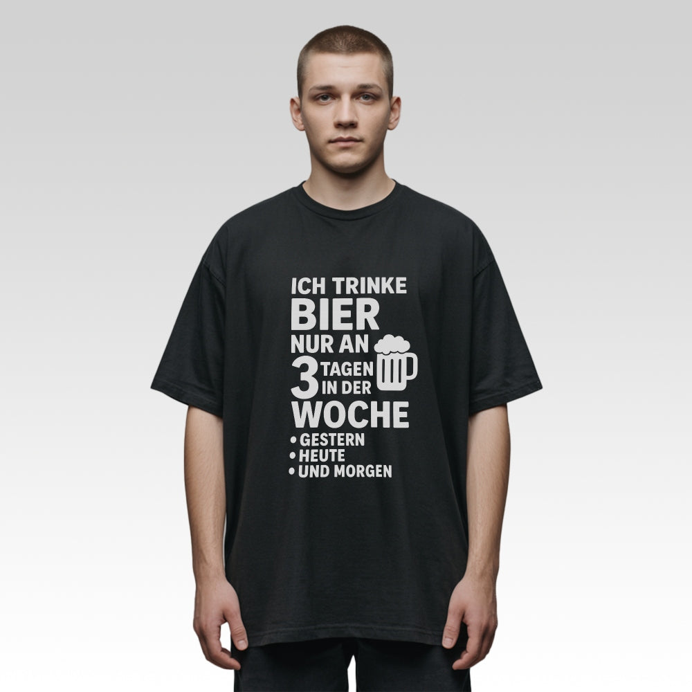 DREI TAGE - Oversize T-Shirt
