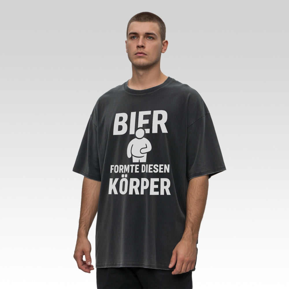 GEFORMTER KÖRPER - Oversize T-Shirt