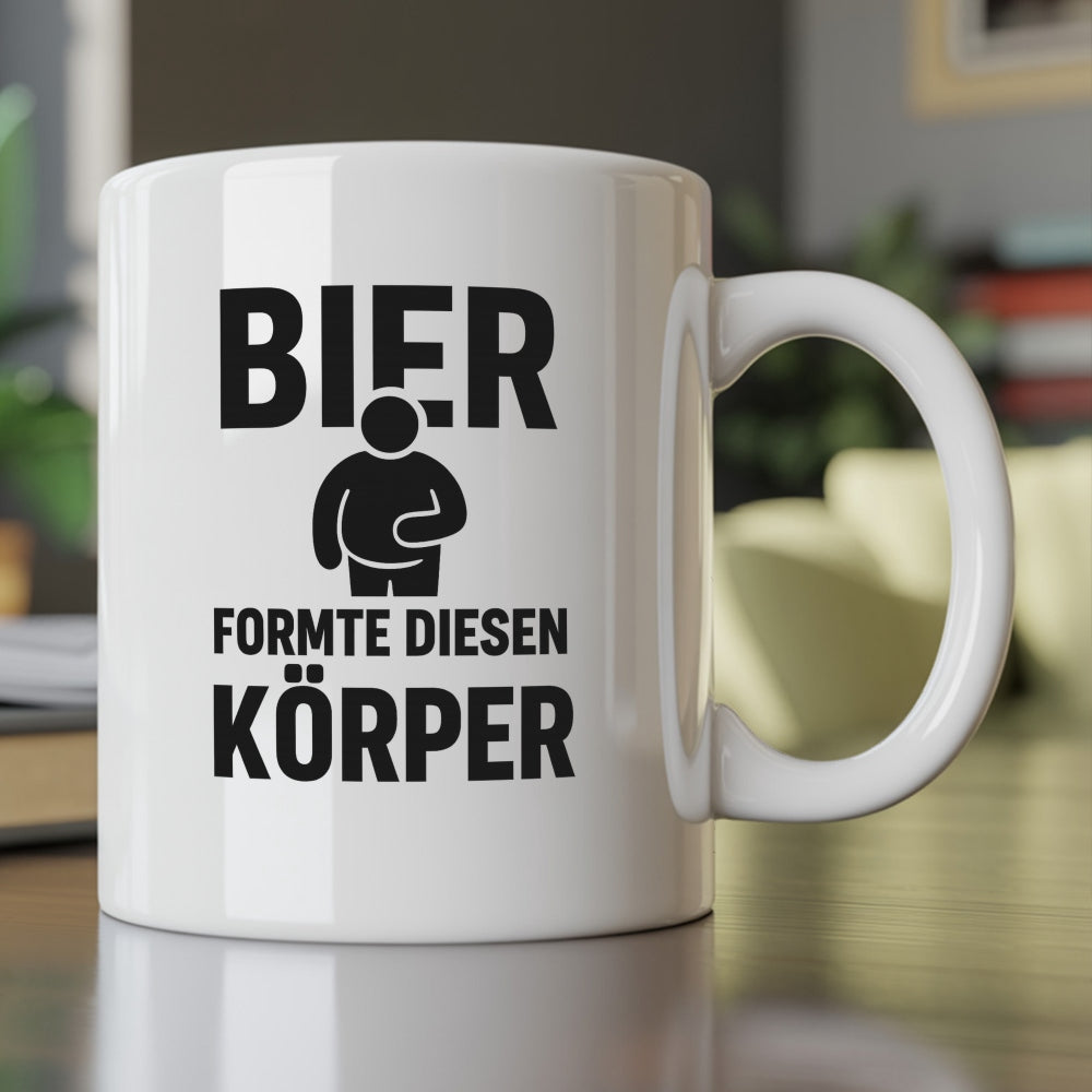 GEFORMTER KÖRPER - Tasse