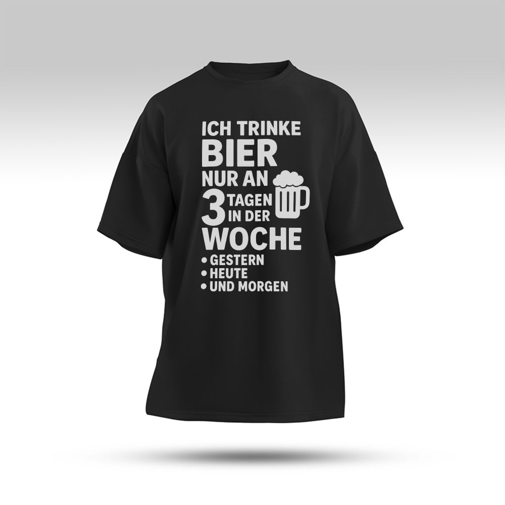 DREI TAGE - Oversize T-Shirt