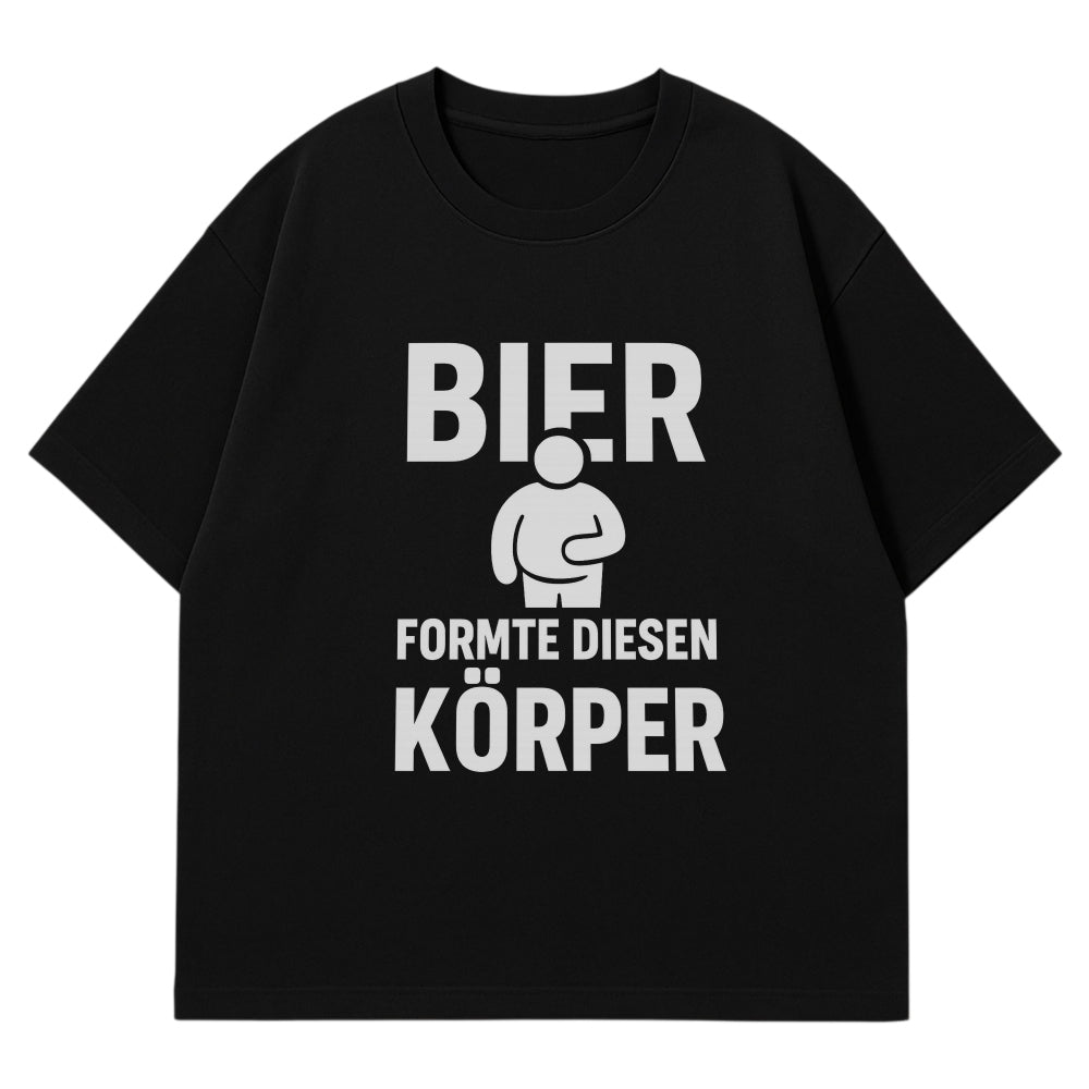 GEFORMTER KÖRPER - Oversize T-Shirt